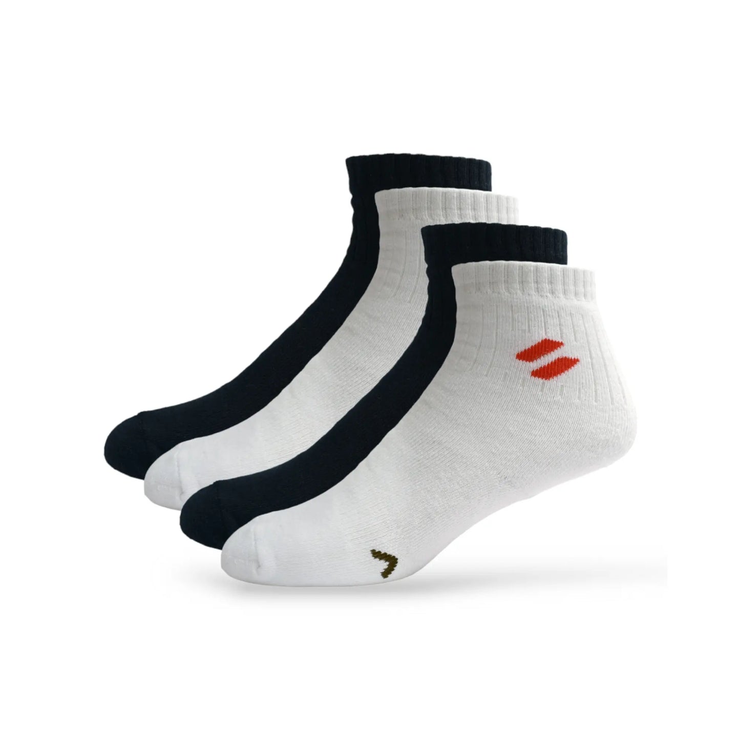 pack of 4 Men’s white and black ankle sports socks – moisture-wicking ankle length