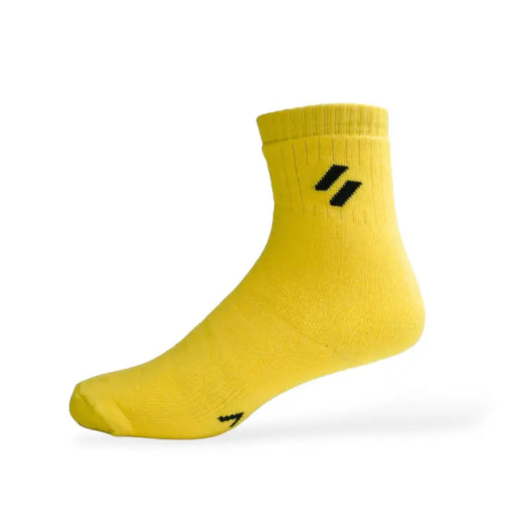 Solid colour yellow socks for sports